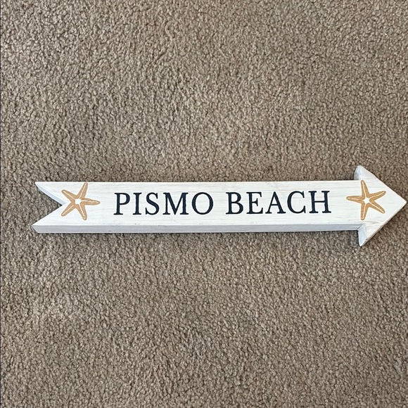 Pismo BeachCoastal Arrow Sign with Starfish - White and Gold - Picture 1 of 7